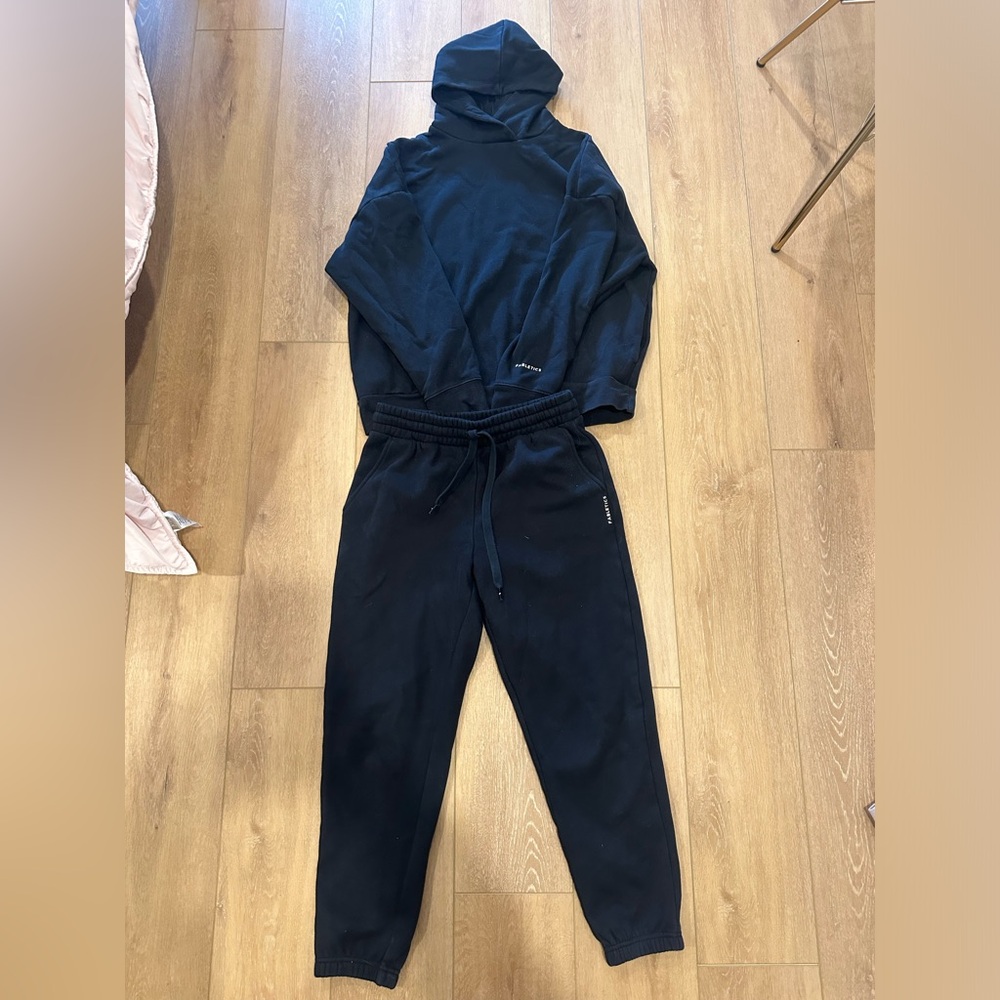 Fabletics sweat set
